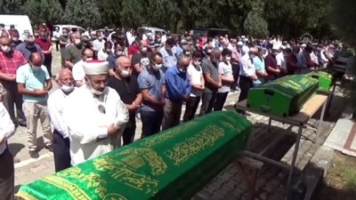 cankurtaran - Denizde boğulan baba ve iki oğlunun cenazeleri toprağa verildi - SİNOP Videosu