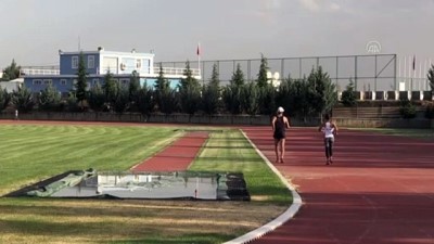 evde calisma - Milli atlet Meryem Bekmez'in hedefi olimpiyatlarda altın madalya - DİYARBAKIR Videosu