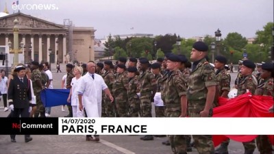 askeri toren - Fransa'da 14 Temmuz Ulusal Bayramı bu yıl sağlık çalışanlarına adandı Videosu