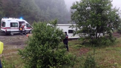 yolcu otobusu - Kastamonu'da yolcu otobüsü devrildi: 13 yaralı (2) Videosu