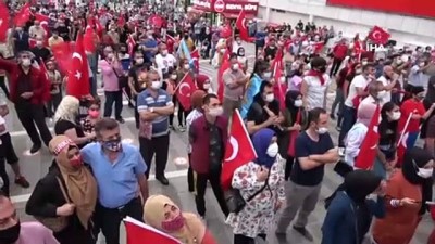 mehteran takimi -  Bursa'da vatandaşlar demokrasi için meydanlara akın etti Videosu