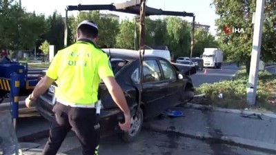  Başkent’te 2 otomobil çarpıştı: 4 yaralı