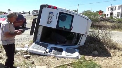  Otomobil, yolcu minibüsüne çarptı: 3’ü ağır 13 yaralı