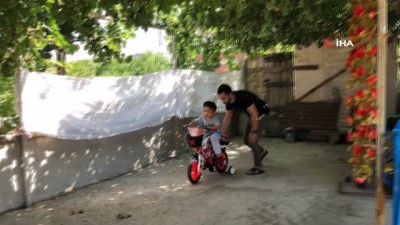  Ramazan öğretmen çocukların bisiklet hayalini gerçeğe dönüştürdü