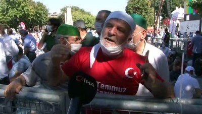 musluman -  Ayasofya Camii’nin önünde vatandaşlar bayram coşkusu yaşıyor Videosu