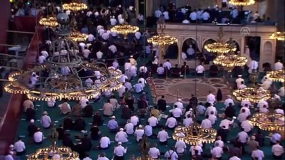 Diyanet İşleri Başkanı Ali Erbaş, Ayasofya-i Kebir Cami-i Şerifi'nde dua etti (1)  - İSTANBUL