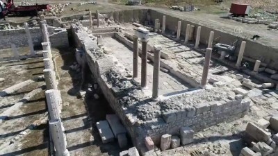 Tripolis'teki anıtsal çeşmenin yüzde 90'ı gün yüzüne çıkartıldı - DENİZLİ