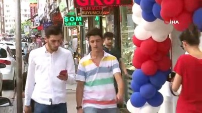  Vaka sayısının arttığı Adana’da kurallara uyan yok