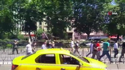 polis kontrolu -  Vatandaşlar açılışa saatler kala Ayasoyfa Camii’ne koştu Videosu