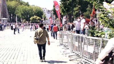 kamera -  Vatandaşlar Ayasofya’ya akın etti Videosu