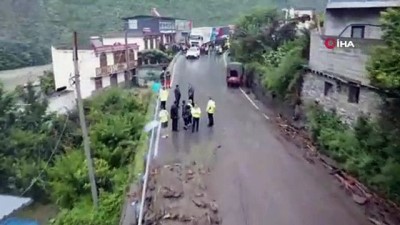 toprak kaymasi -  - Çin’de toprak kayması Videosu