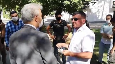 turan genc - Erzincan Valisi Mehmet Makas, parkta maskesiz oturanları uyardı Videosu