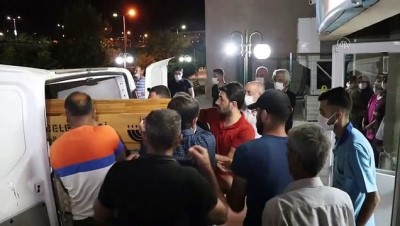 jandarma - Cenaze dönüşü şarampole devrilen otomobildeki 3 kardeş öldü (2) - ELAZIĞ Videosu