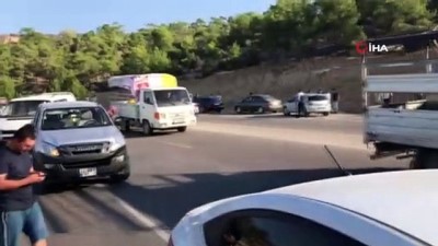  Mersin'de askerleri taşıyan otobüs devrildi: Çok sayıda yaralı