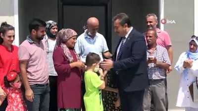 kan kanseri -  Yıkılan evi için gözyaşı döken Hatun anaya Başkan Çetin’den dubleks ev Videosu