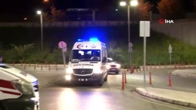 kadin hasta -  Yanındaki kadını önce dövdü sonra da seyir halindeki araçtan attı Videosu