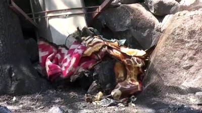 Evi yanan yaşlı çift destek bekliyor - ŞANLIURFA