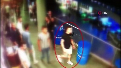 kamera -  Gece kulübü çıkışında kurşun yağdıran şüpheli serbest bırakıldı Videosu