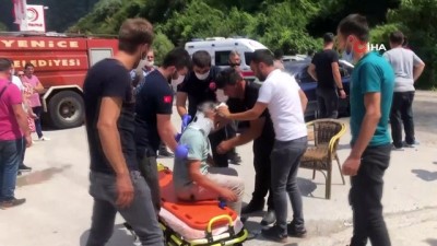 akaryakit istasyonu -  Karabük’te iki otomobil çarpıştı: 3’ü çocuk 6 yaralı Videosu