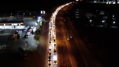 'Kilit kavşak' olarak adlandırılan Kırıkkale'de trafik yoğunluğu