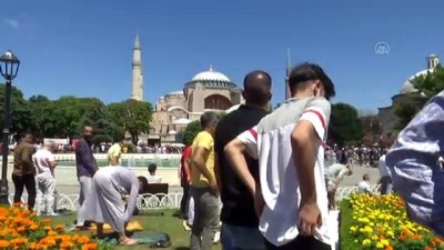 kalaba - Ayasofya-i Kebir Cami-i Şerifi'nde kalabalık cuma namazı (2) - İSTANBUL Videosu