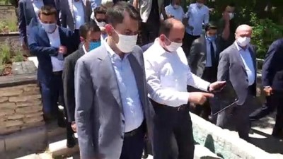 Çevre ve Şehircilik Bakanı Murat Kurum'dan vatandaşlara bayram ziyareti - KONYA