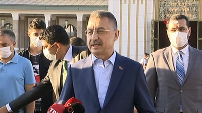  Cumhurbaşkanı Yardımcısı Fuat Oktay, bayram namazını Ankara Millet Cami'nde kıldı