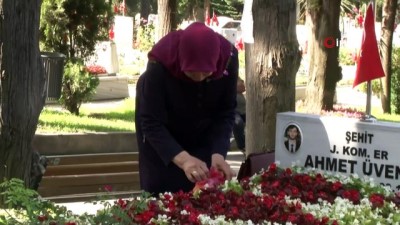 kurban bayrami -  Edirnekapı Şehitliği'nde hüzünlü bayram Videosu