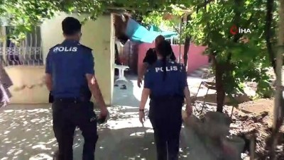 hukumet -  Rahme teyze, polisin hediye ettiği kurbanı gözyaşlarıyla kestirdi Videosu