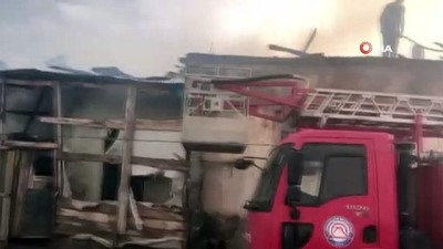 tahkikat -  Tercan’daki yangında 4 ev ile 5 ahır zarar gördü Videosu