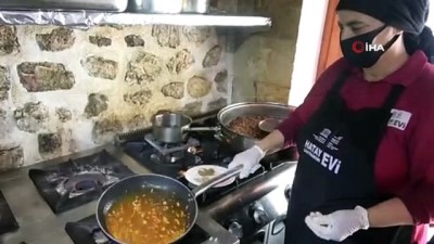kasar peynir -  Gastronomi Evi’nden iki yeni lezzet: Zeytinyağlı keşkek ve etli enginar Videosu