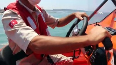 tatil sezonu -  Türkiye’nin denizlerinde vatandaşların canları onlara emanet Videosu