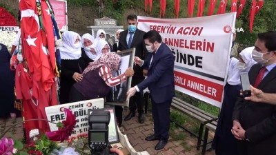 iyi ki varsin -  Eren Bülbül şehit edilişinin 3. yıldönümünde mezarı başında anıldı Videosu