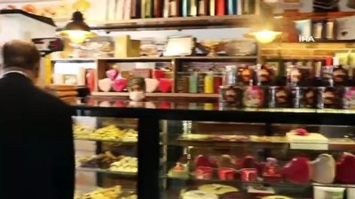 diyalog -  Vali Tutulmaz, 'Afyon'da başıma gelmişti' deyip çekmecede makaron aradı Videosu