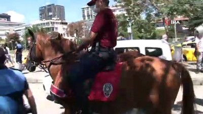 atli polis -  Atlı polis birlikleri Bostancı Sahili'nde vatandaşları uyardı Videosu