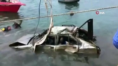 amonyum nitrat -  - Beyrut'ta patlamanın şiddetiyle otomobil denize düştü Videosu