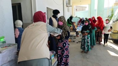 yetim cocuk - Cerabluslu yetimlerin 'saçlarına örgü, yüreklerine kardeşlik' ördüler Videosu