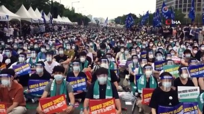  - Güney Kore’de doktorlar sağlık reformuna karşı greve çıktı