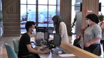 saglik personeli -  Prof. Dr. Feriha Öz Acil Durum Hastanesi içeriden görüntülendi Videosu