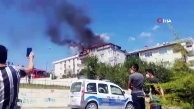 cati kati -  3 katlı binanın çatısı alev alev yandı Videosu