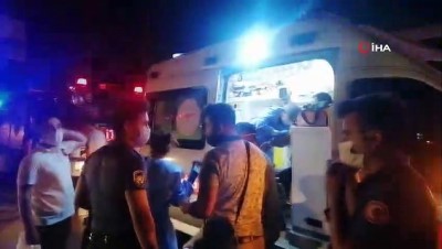 guvenlik gorevlisi -  D-100’de güvenlik görevlilerini taşıyan minibüs servisi devrildi: 6 yaralı Videosu