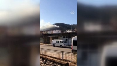 yangina mudahale - Bayındır'da çıkan orman yangını kontrol altına alındı - İZMİR Videosu