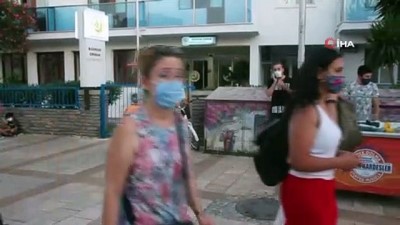 barlar sokagi -  Yerli ve yabancı turistlere maske uygulaması Videosu