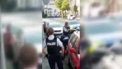 polis siddeti - Almanya'da Türk gence 'George Floyd' muamelesi - MULHEIM AN DER RUHR Videosu
