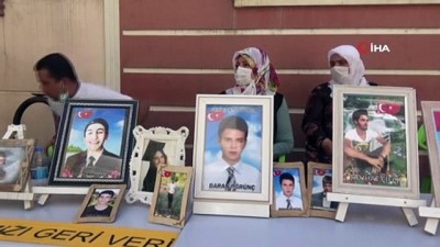  PKK'dan evlatlarını isteyen ailelerin hikayelerine yürek dayanmıyor