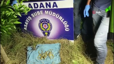 alarm sistemi -  Kadın kılığındaki kuyumcu soyguncuları Kozan'da yakalandı Videosu