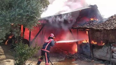 Pamukova'da ev yangını - SAKARYA
