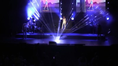 Sertab Erener Harbiye Açıkhava'da konser verdi - İSTANBUL