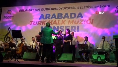  Arabada Türk Halk Müziği çoşkusu