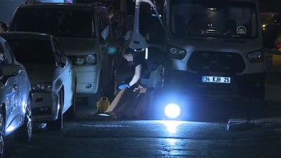 silahli kavga - Küçükçekmece’de silahlı saldırı: 4 yaralı - İSTANBUL Videosu